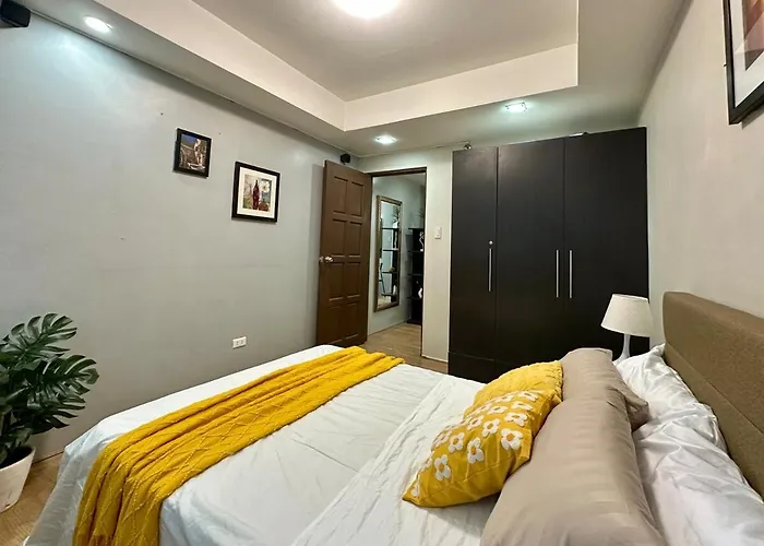 Spacious 1br With 300mbps Wifi In Bgc